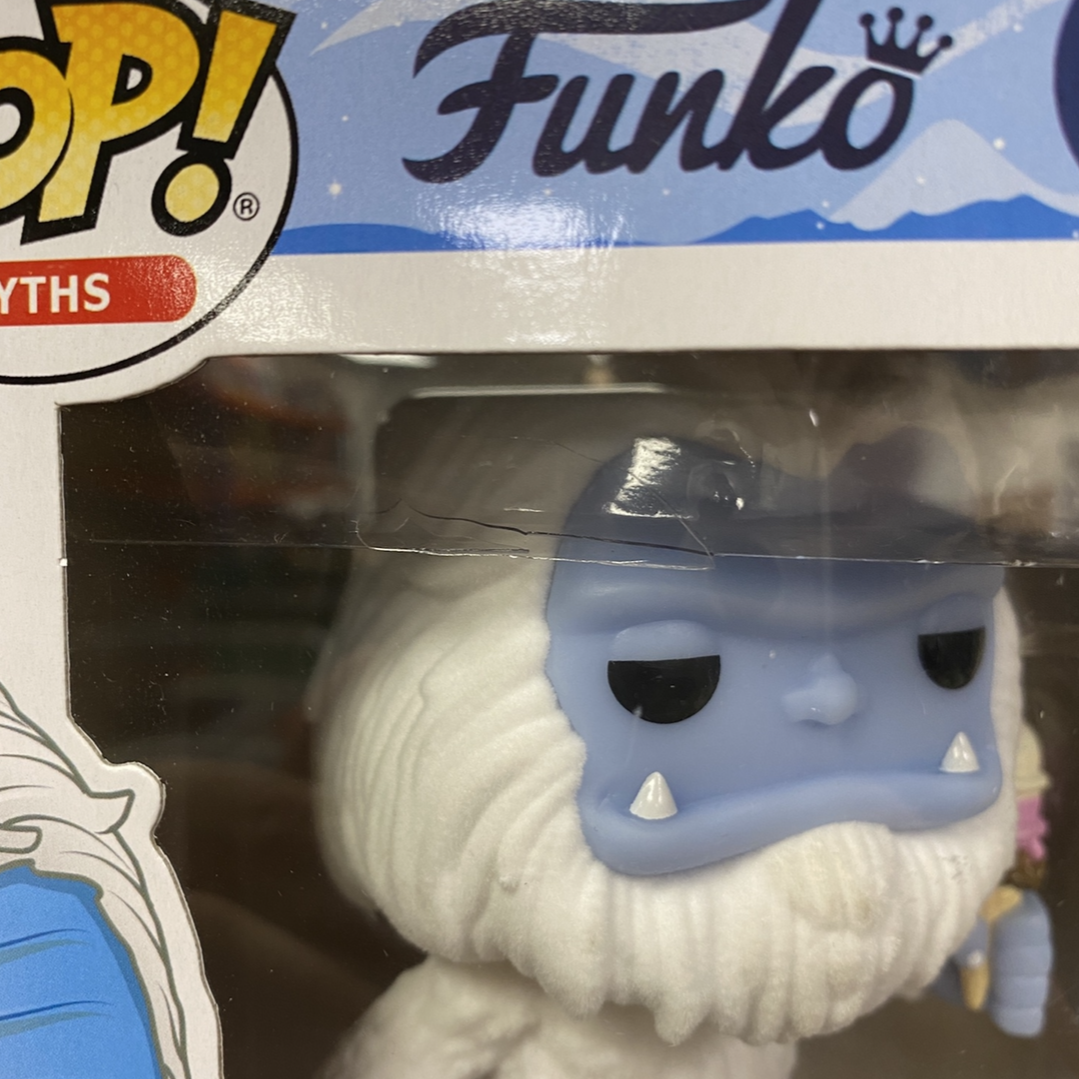 Bigfoot (Snowy-Flocked) #15 Funko Pop! - Myths - Fan Expo Canada 2018 Official Convention Exclusive -